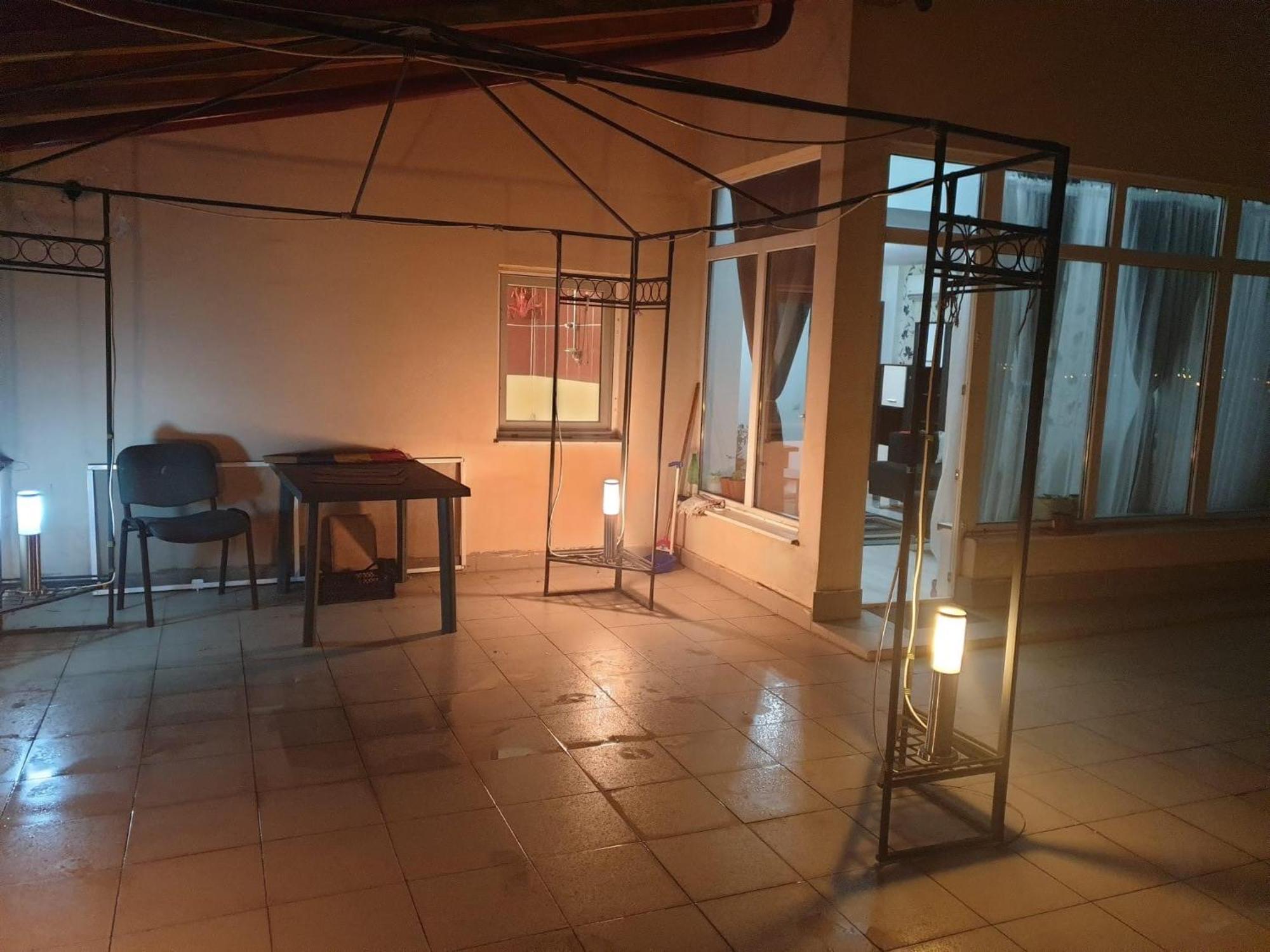Sunset Holiday Home บูคาเรสต์ ภายนอก รูปภาพ
